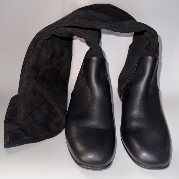 Gucci Suede and Leather Over the Knee Boot with Bamboo Heel - Picture 1 of 5